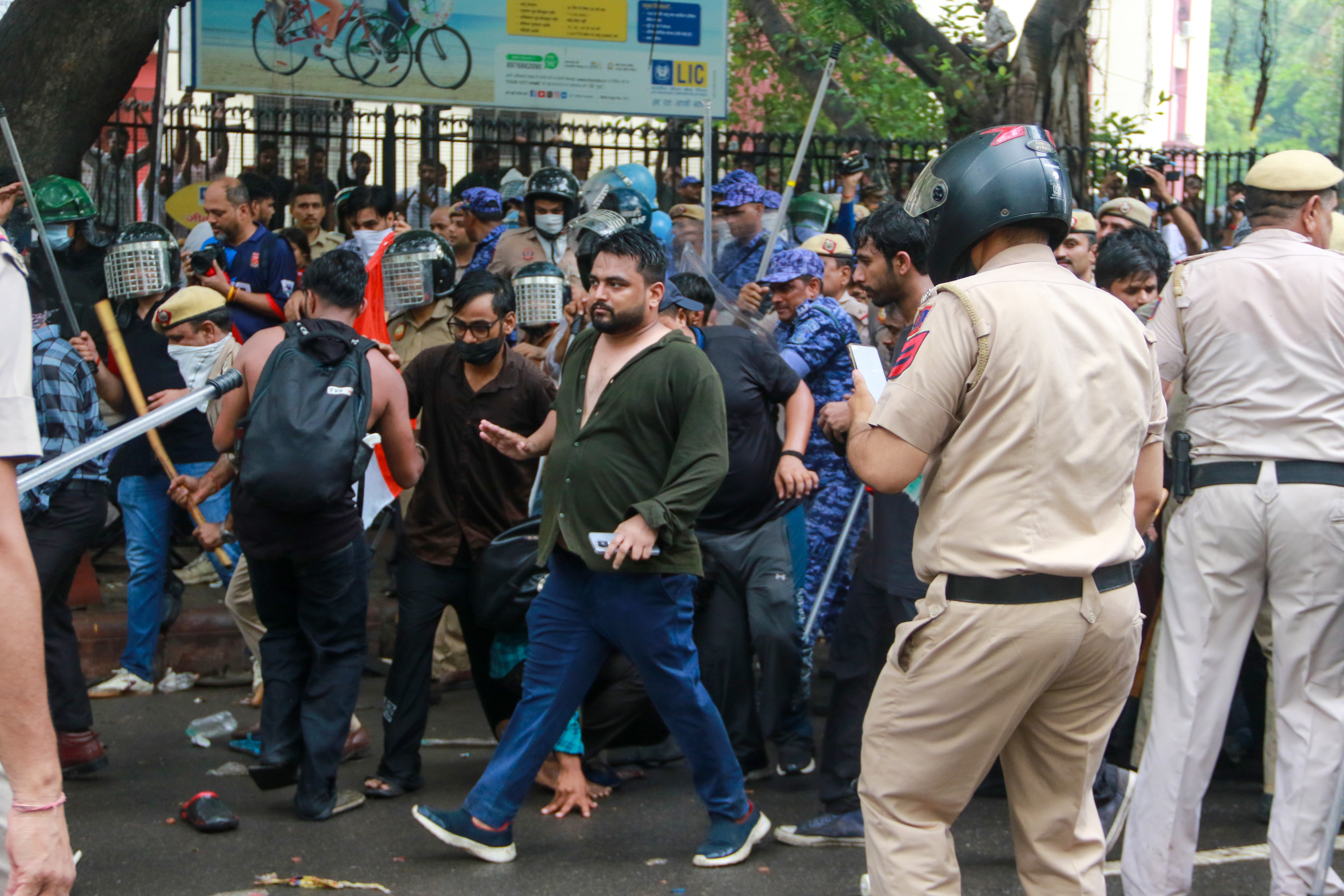 Centre moves SC seeking quashing of FIRs against student protesters
